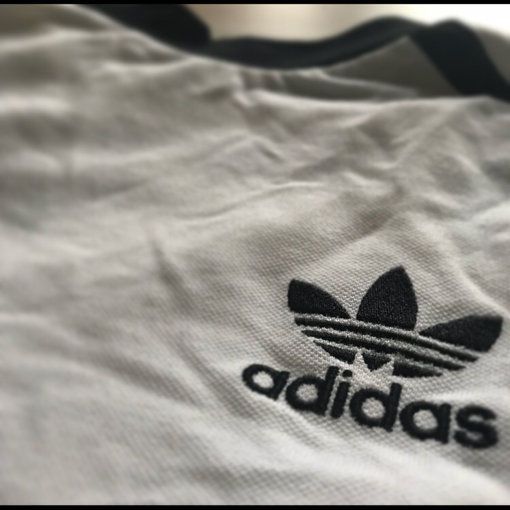 adidas black and white long sleeve shirt